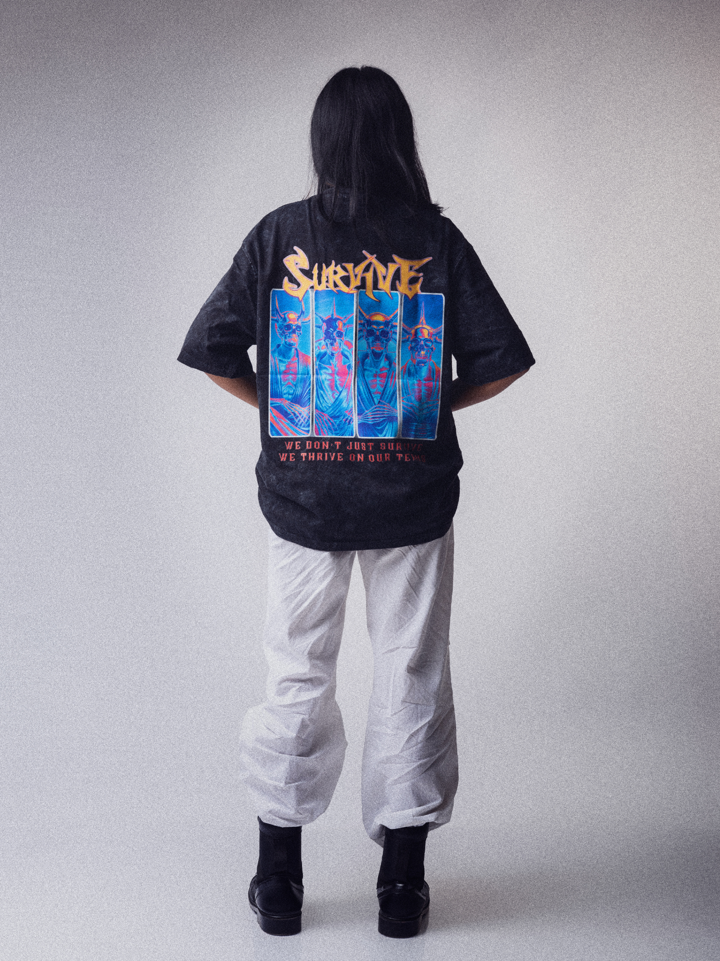 SURVIVE OVERSIZED T-SHIRT